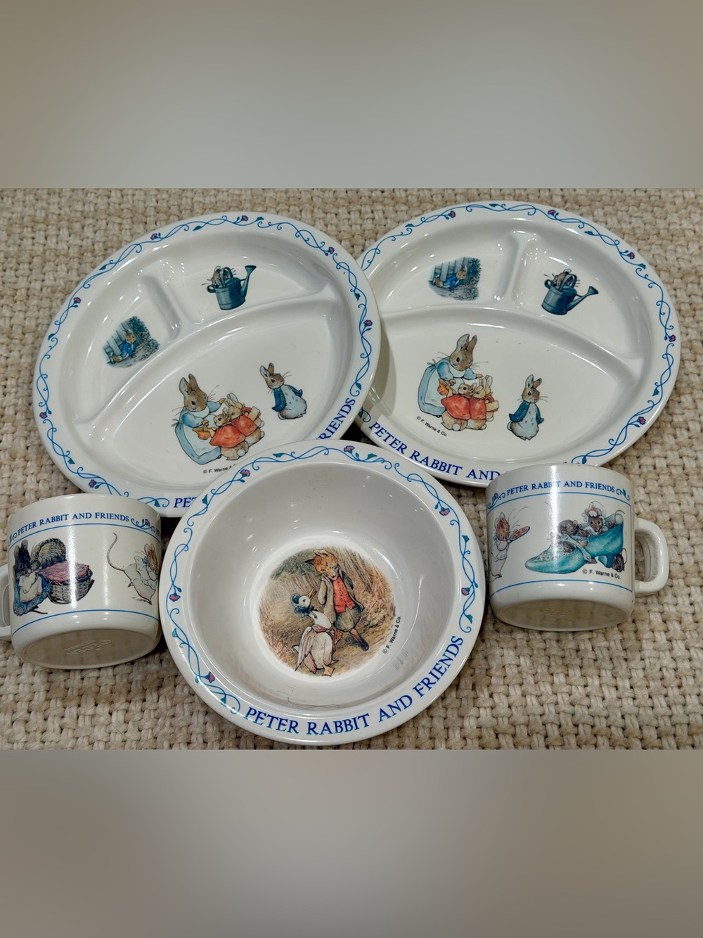 Vintage Eden Peter Rabbit Melamine 5pc Dish Set Plates Bowl Mugs